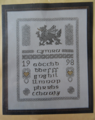 Mary jane, BLACKWORK SAMPLER  Celtic Wales, 008, 23 x 18 cm