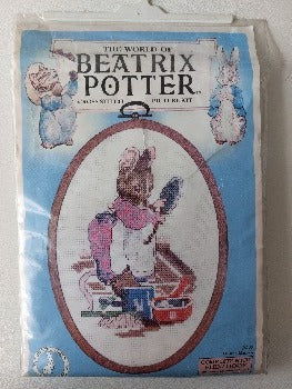 Beatrix Potter , Hunca Munca,  JC05,  18 x 13 cm